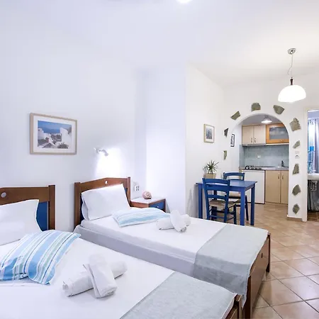 Erisimo Guest house *